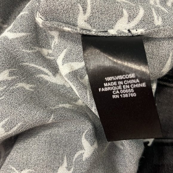 Beautiful black boho maxi dress with white nerds and comes with a belt - Picture 5 of 6